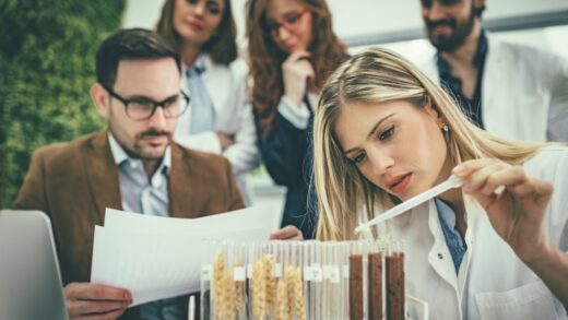 Budowanie zaufania konsumentów poprzez transparentność